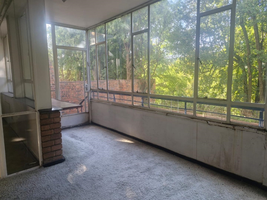 2 Bedroom Property for Sale in Benmore Gardens Gauteng