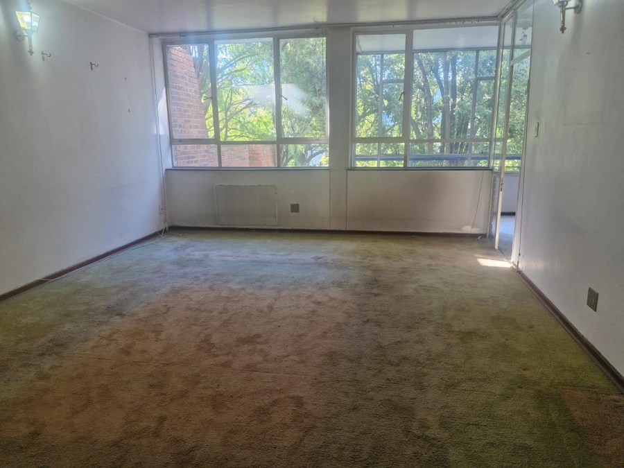 2 Bedroom Property for Sale in Benmore Gardens Gauteng