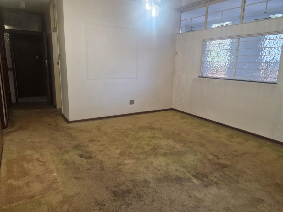2 Bedroom Property for Sale in Benmore Gardens Gauteng