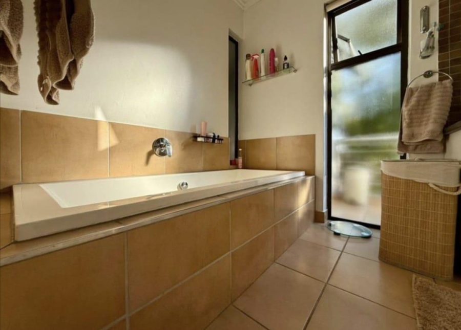 3 Bedroom Property for Sale in Fourways Gauteng
