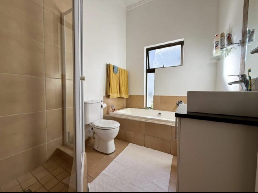3 Bedroom Property for Sale in Fourways Gauteng