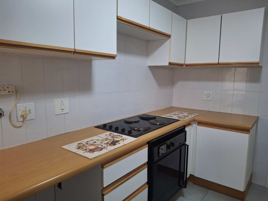To Let 2 Bedroom Property for Rent in Morningside Gauteng
