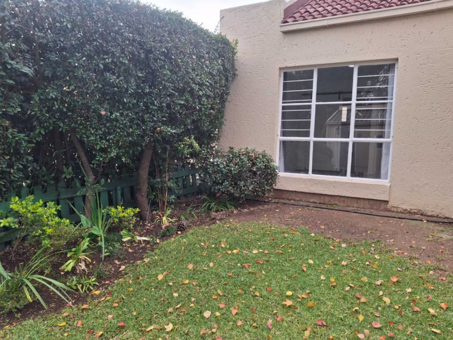 To Let 2 Bedroom Property for Rent in Morningside Gauteng