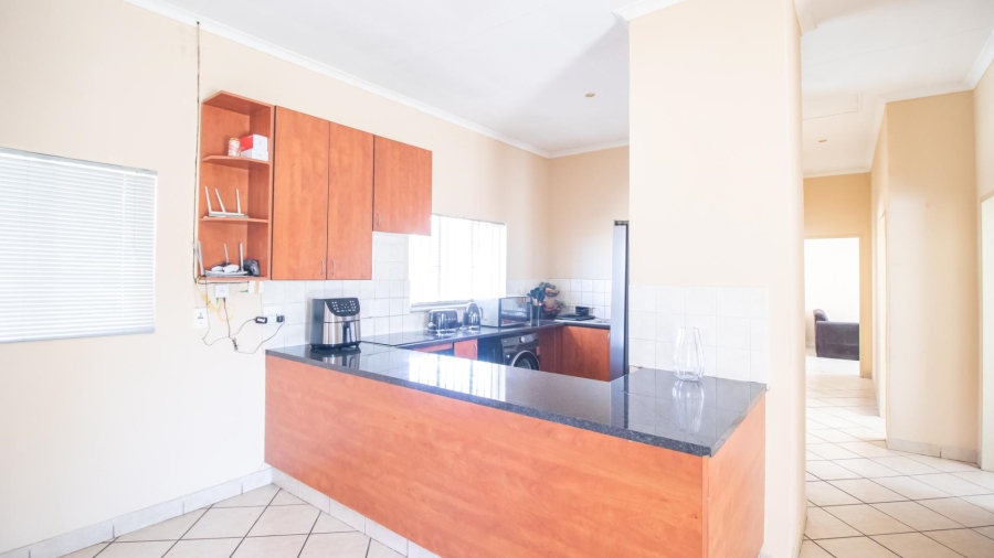 3 Bedroom Property for Sale in Country View Gauteng