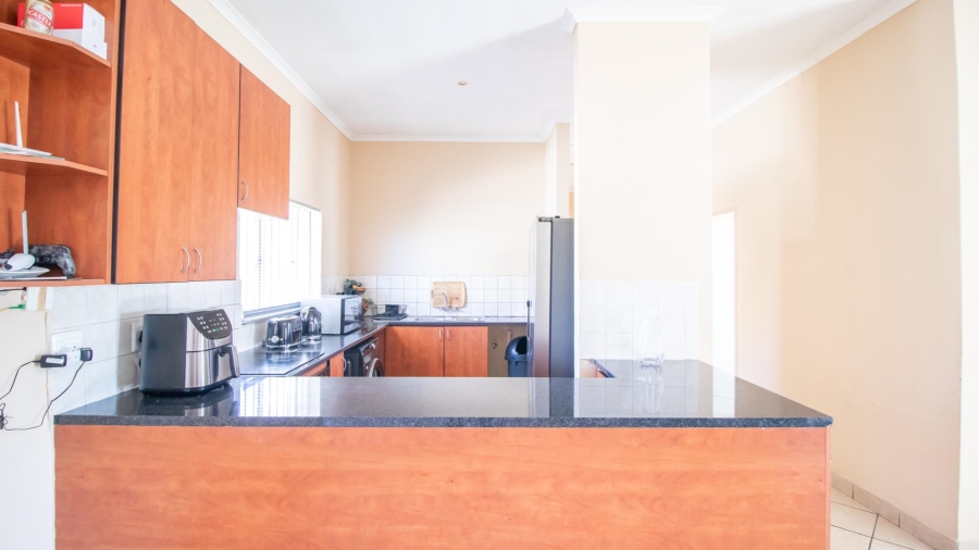 3 Bedroom Property for Sale in Country View Gauteng