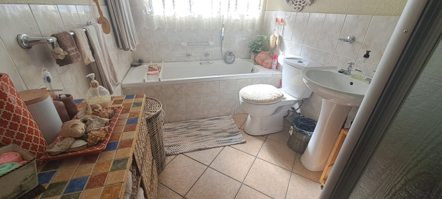2 Bedroom Property for Sale in Elandspark Gauteng