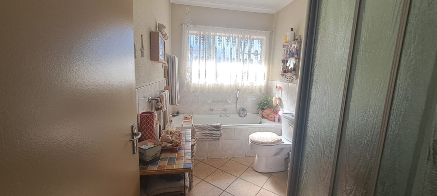 2 Bedroom Property for Sale in Elandspark Gauteng