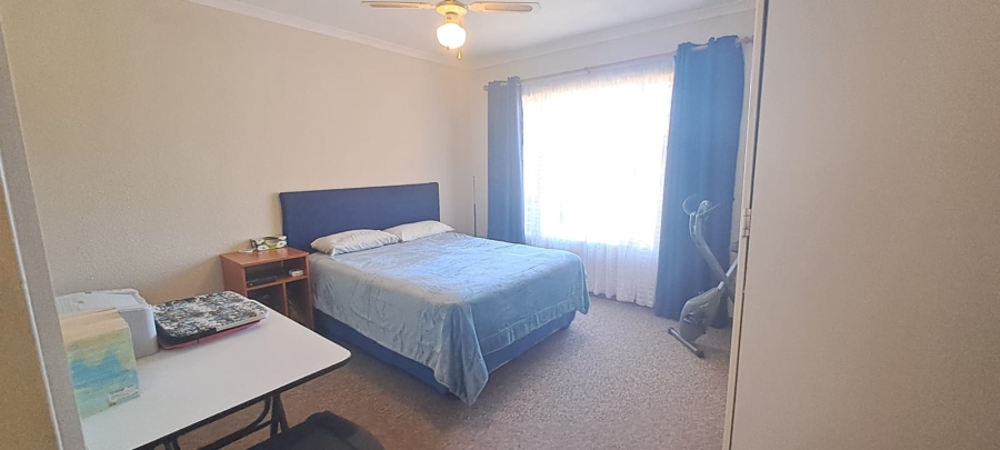 2 Bedroom Property for Sale in Elandspark Gauteng