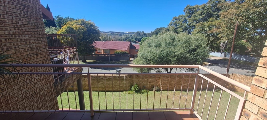 2 Bedroom Property for Sale in Elandspark Gauteng