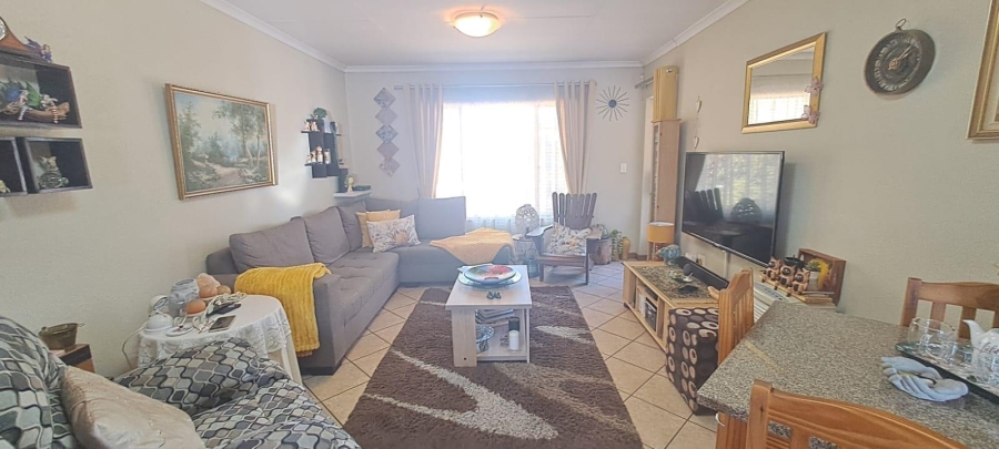 2 Bedroom Property for Sale in Elandspark Gauteng