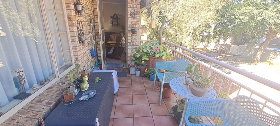 2 Bedroom Property for Sale in Elandspark Gauteng