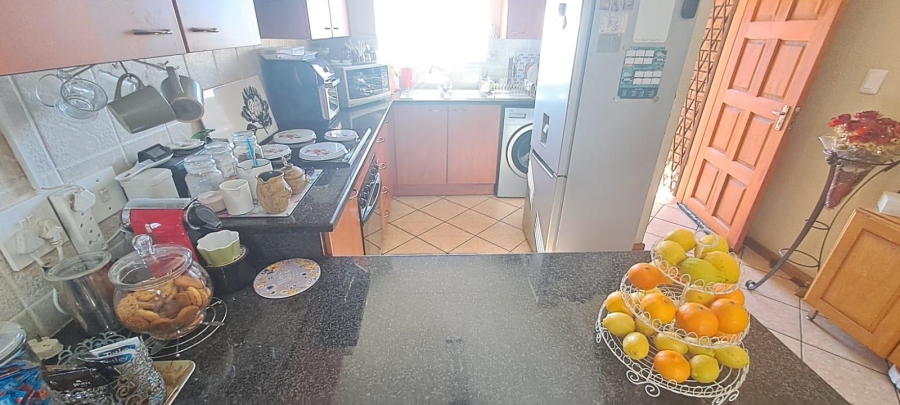 2 Bedroom Property for Sale in Elandspark Gauteng