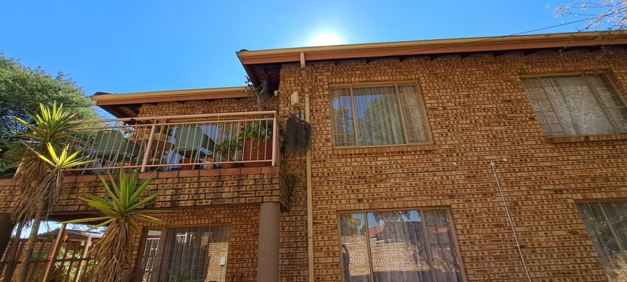 2 Bedroom Property for Sale in Elandspark Gauteng
