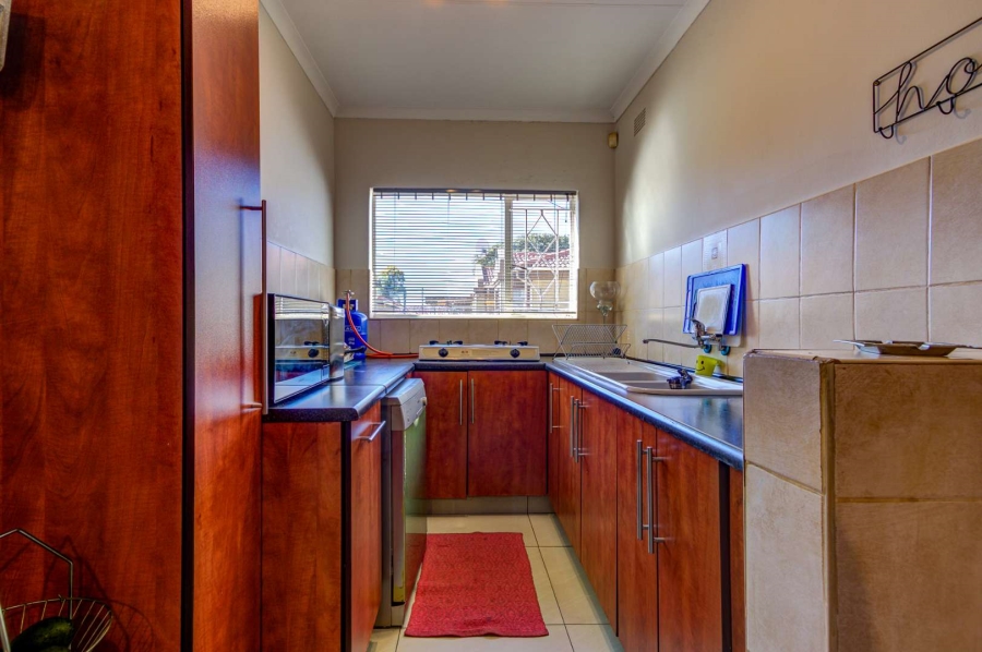 3 Bedroom Property for Sale in Parkhill Gardens Gauteng