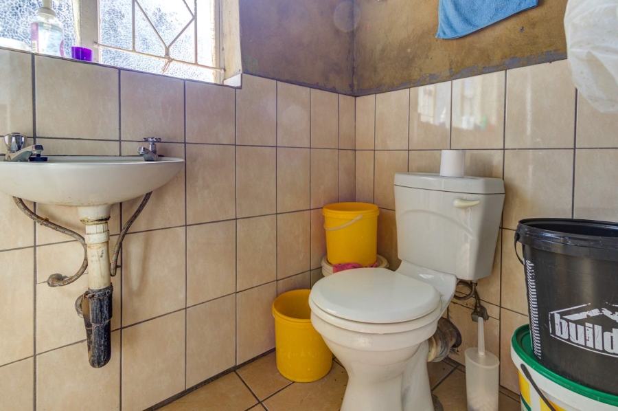 3 Bedroom Property for Sale in Parkhill Gardens Gauteng