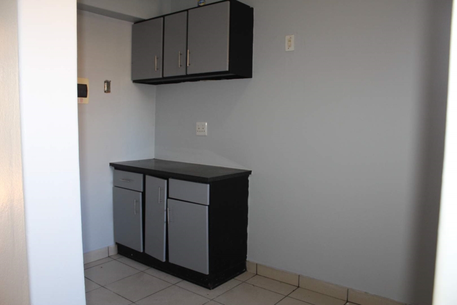 To Let 2 Bedroom Property for Rent in Sunnyside Gauteng