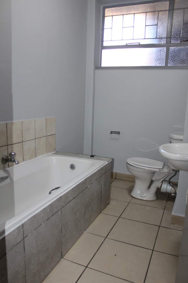 To Let 2 Bedroom Property for Rent in Sunnyside Gauteng