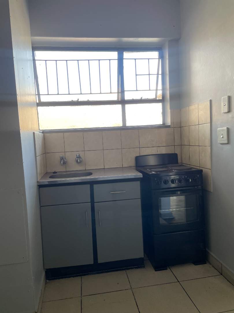 To Let 2 Bedroom Property for Rent in Sunnyside Gauteng