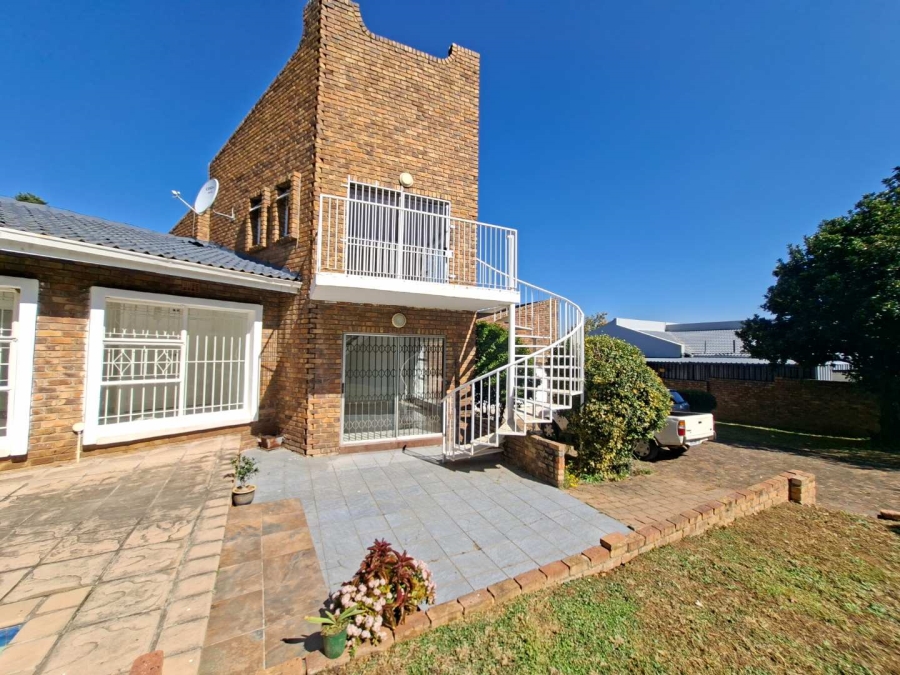 To Let 3 Bedroom Property for Rent in Sunninghill Gauteng
