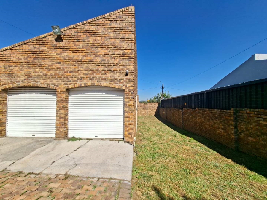 To Let 3 Bedroom Property for Rent in Sunninghill Gauteng