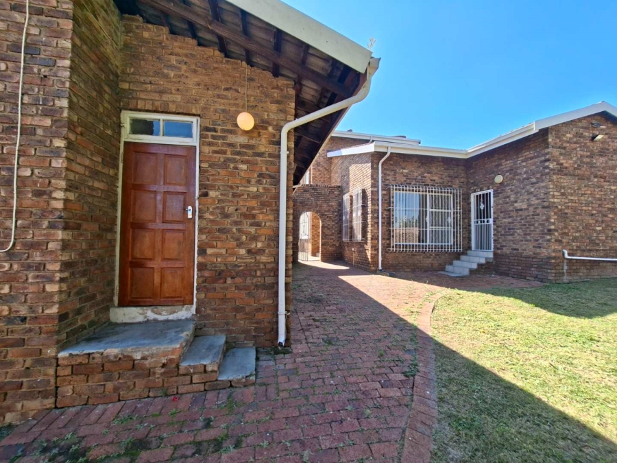 To Let 3 Bedroom Property for Rent in Sunninghill Gauteng