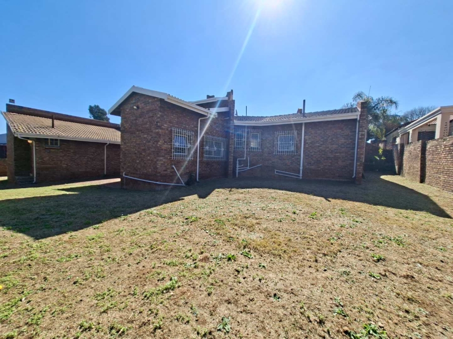 To Let 3 Bedroom Property for Rent in Sunninghill Gauteng
