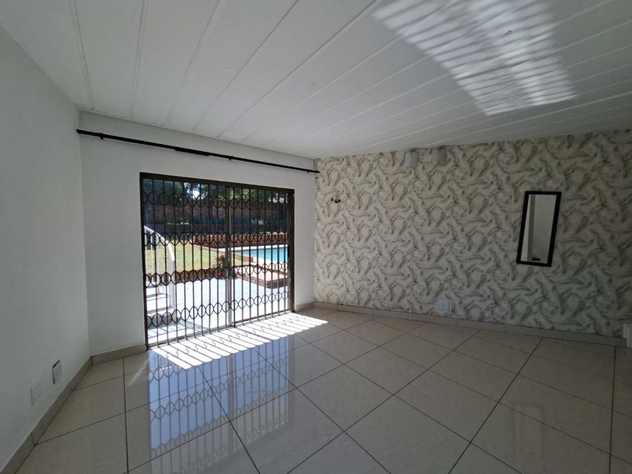To Let 3 Bedroom Property for Rent in Sunninghill Gauteng
