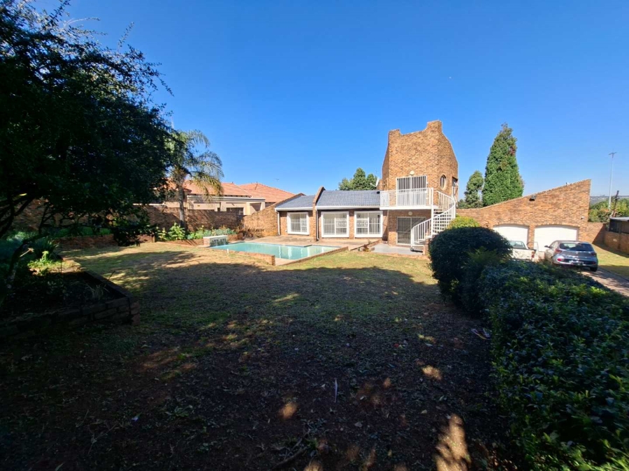 To Let 3 Bedroom Property for Rent in Sunninghill Gauteng