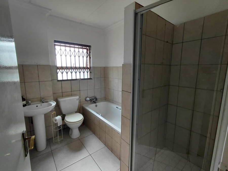 To Let 2 Bedroom Property for Rent in Dainfern Gauteng