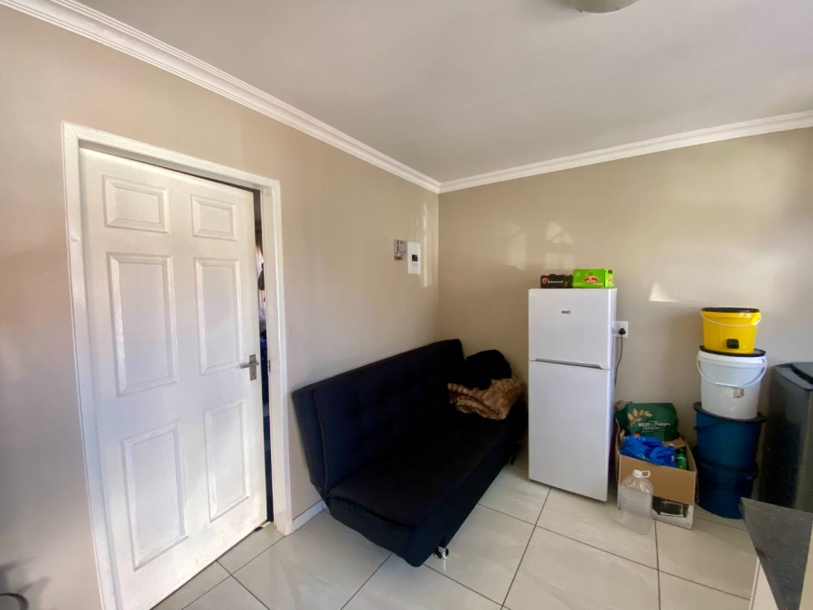 To Let 1 Bedroom Property for Rent in Goudrand Gauteng