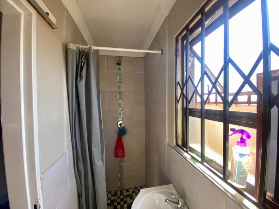 To Let 1 Bedroom Property for Rent in Goudrand Gauteng