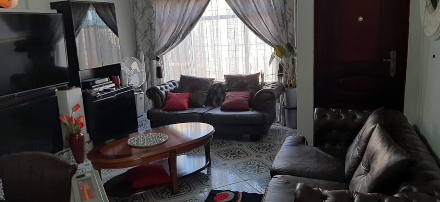 2 Bedroom Property for Sale in Pimville Gauteng