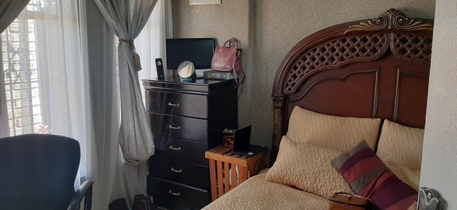 2 Bedroom Property for Sale in Pimville Gauteng