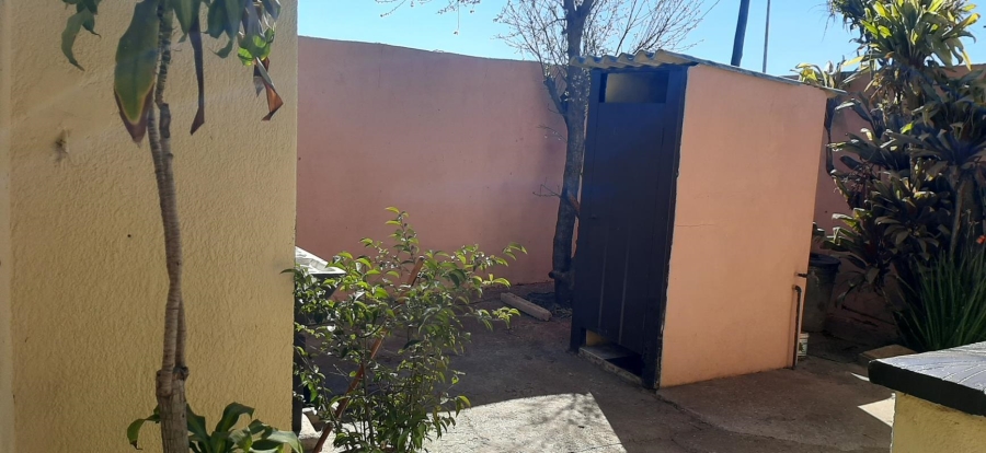 2 Bedroom Property for Sale in Pimville Gauteng