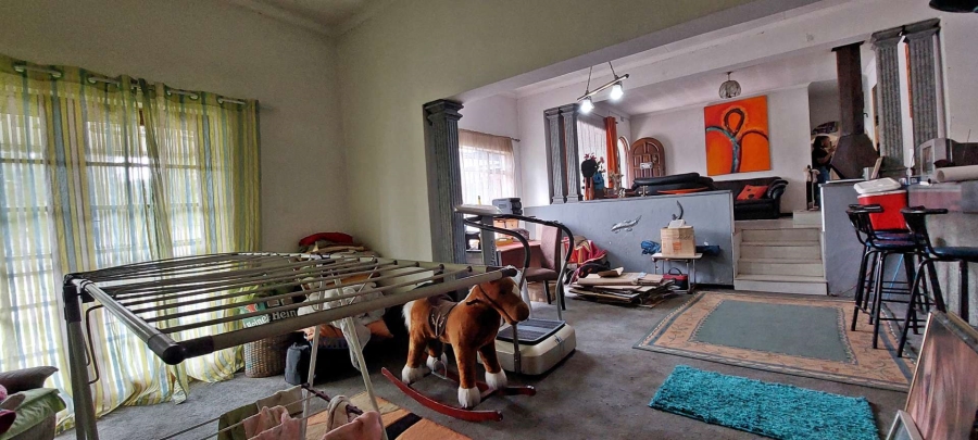 4 Bedroom Property for Sale in Verwoerdpark Gauteng