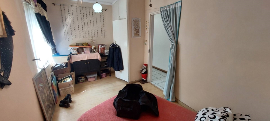 4 Bedroom Property for Sale in Verwoerdpark Gauteng