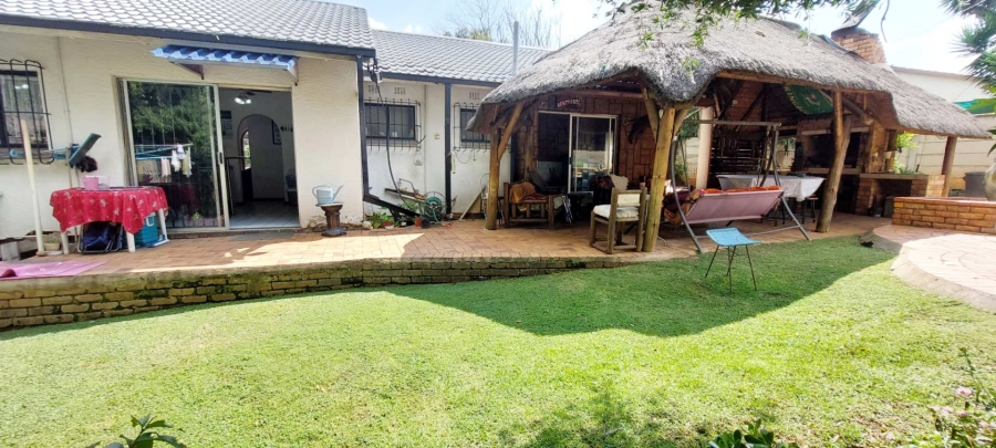 4 Bedroom Property for Sale in Verwoerdpark Gauteng