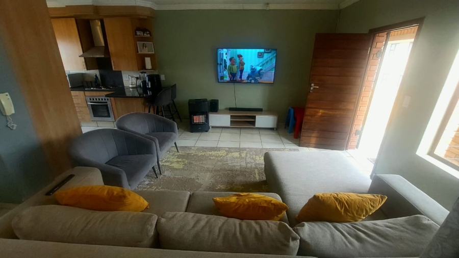 2 Bedroom Property for Sale in Meyersdal Gauteng