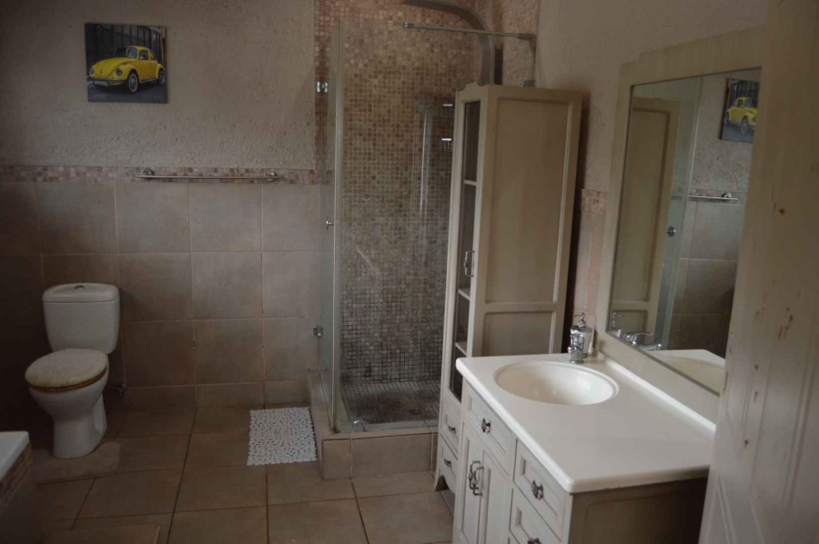 4 Bedroom Property for Sale in Brackendowns Gauteng