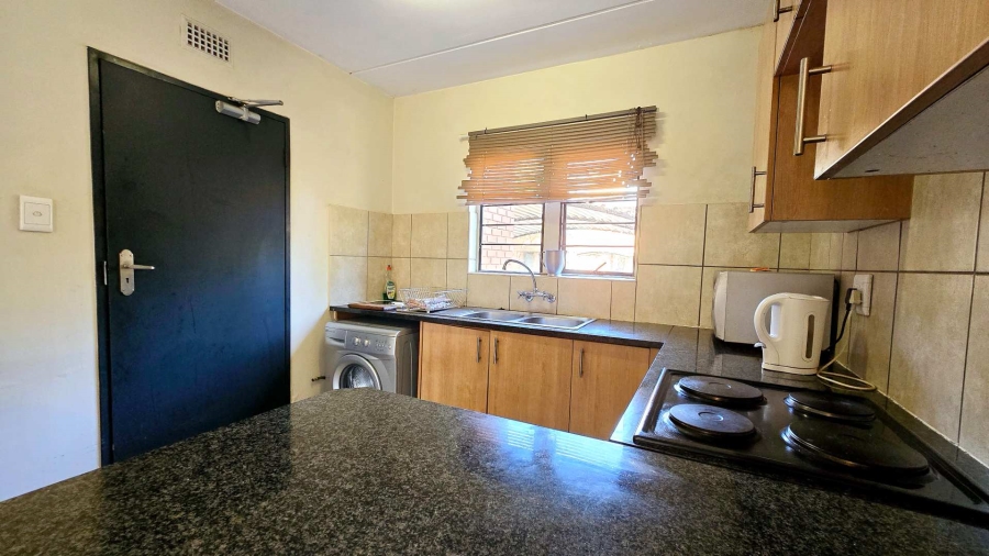 2 Bedroom Property for Sale in Olympus Gauteng