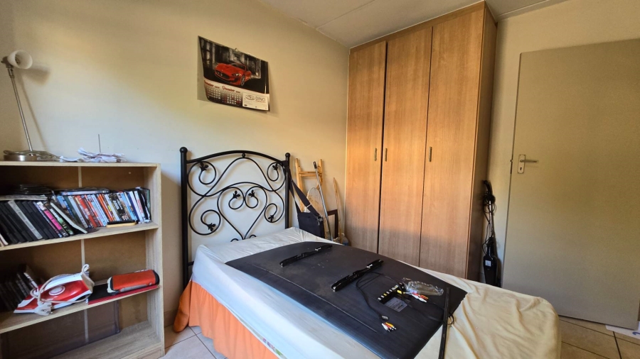 2 Bedroom Property for Sale in Olympus Gauteng