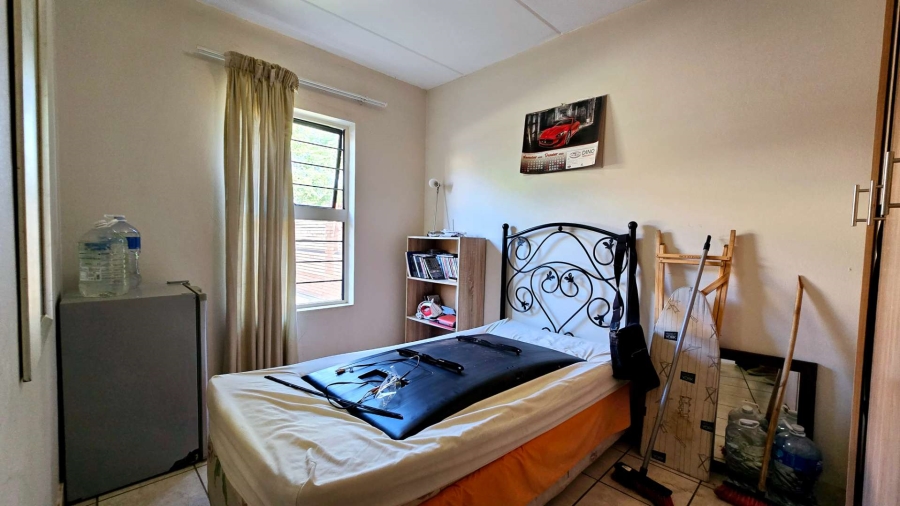 2 Bedroom Property for Sale in Olympus Gauteng