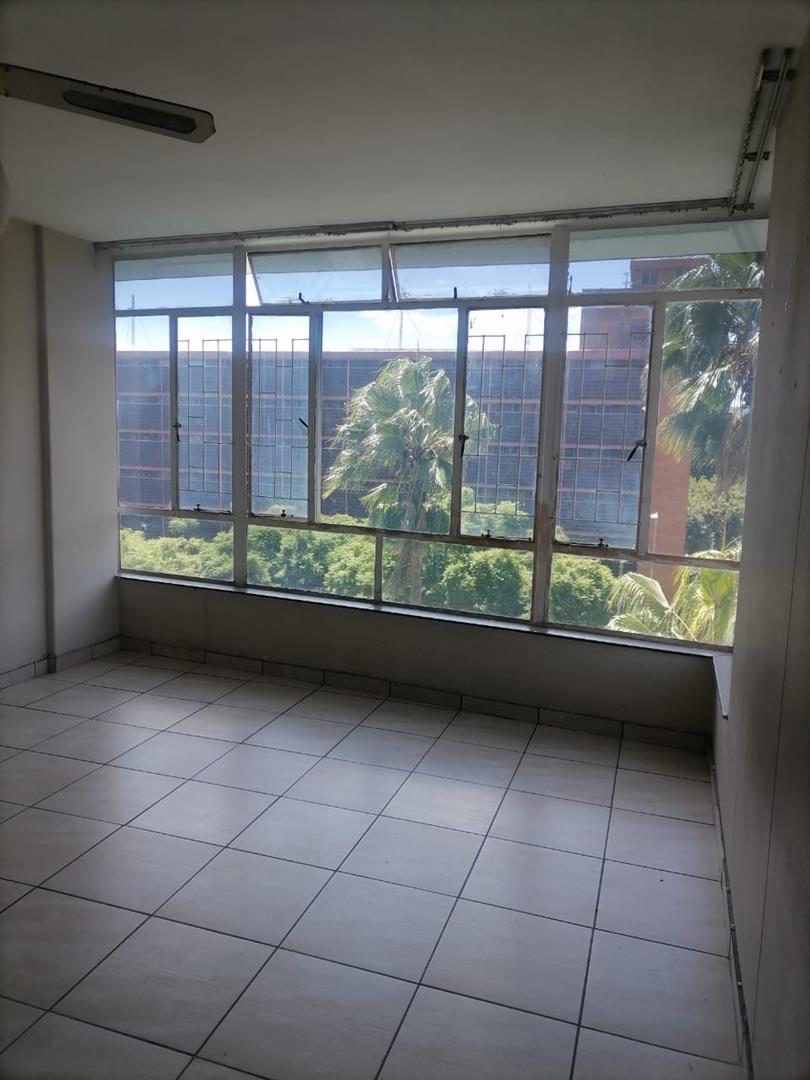 2 Bedroom Property for Sale in Sunnyside Gauteng