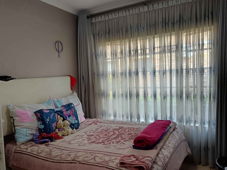 3 Bedroom Property for Sale in Ninapark Gauteng