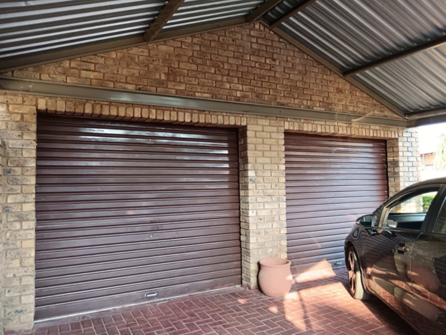 3 Bedroom Property for Sale in Ninapark Gauteng