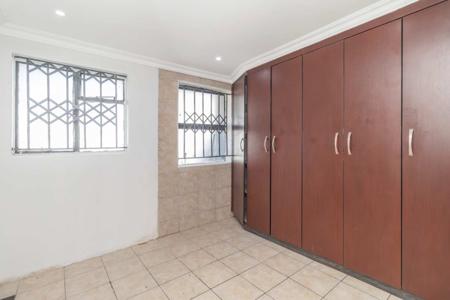 1 Bedroom Property for Sale in Blairgowrie Gauteng