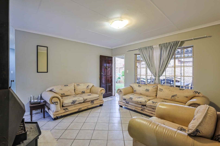 2 Bedroom Property for Sale in Moreleta Park Gauteng