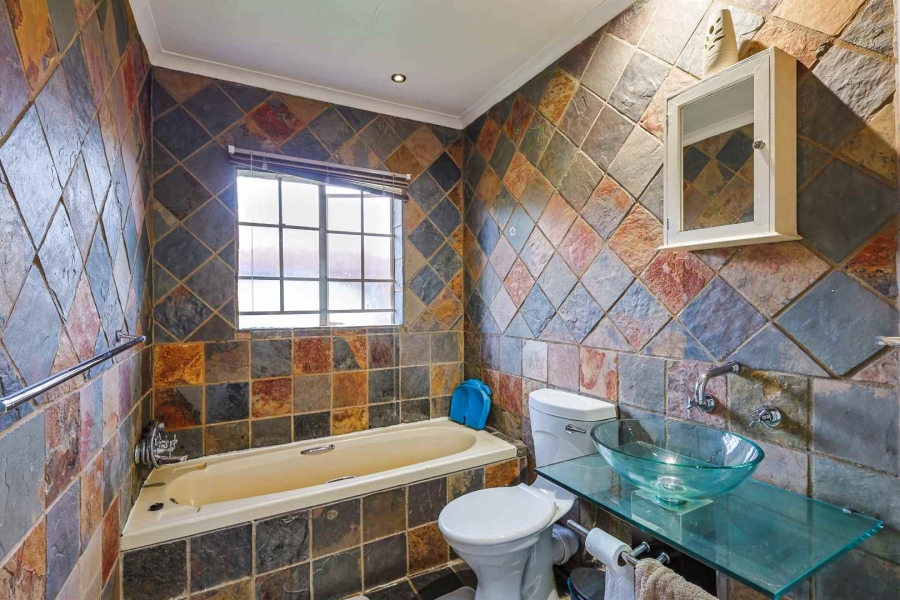 2 Bedroom Property for Sale in Moreleta Park Gauteng