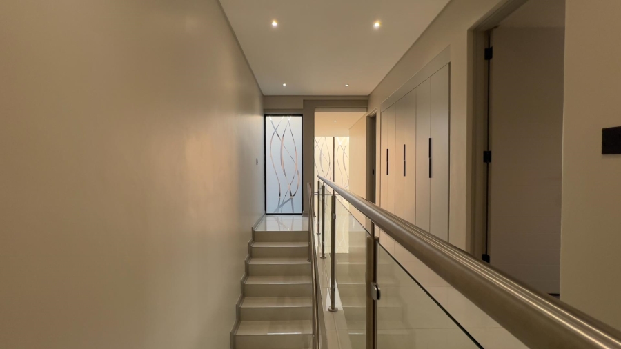 4 Bedroom Property for Sale in Midstream Estate Gauteng