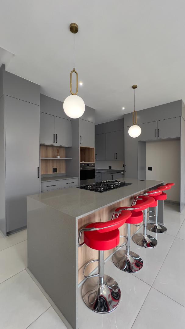4 Bedroom Property for Sale in Midstream Estate Gauteng